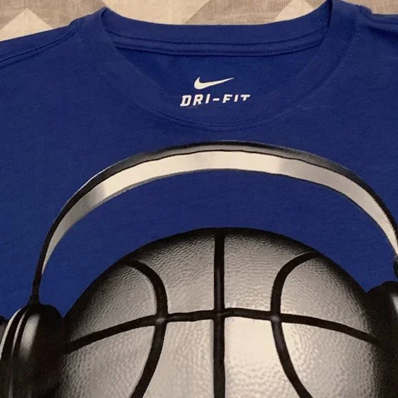 3/$25 Youth Large Nike Dry Fit - Picture 2 of 4